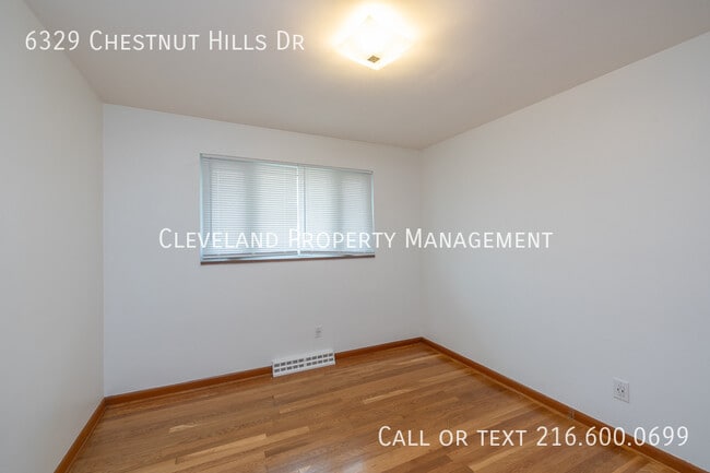 Building Photo - 6329 Chestnut Hills Dr