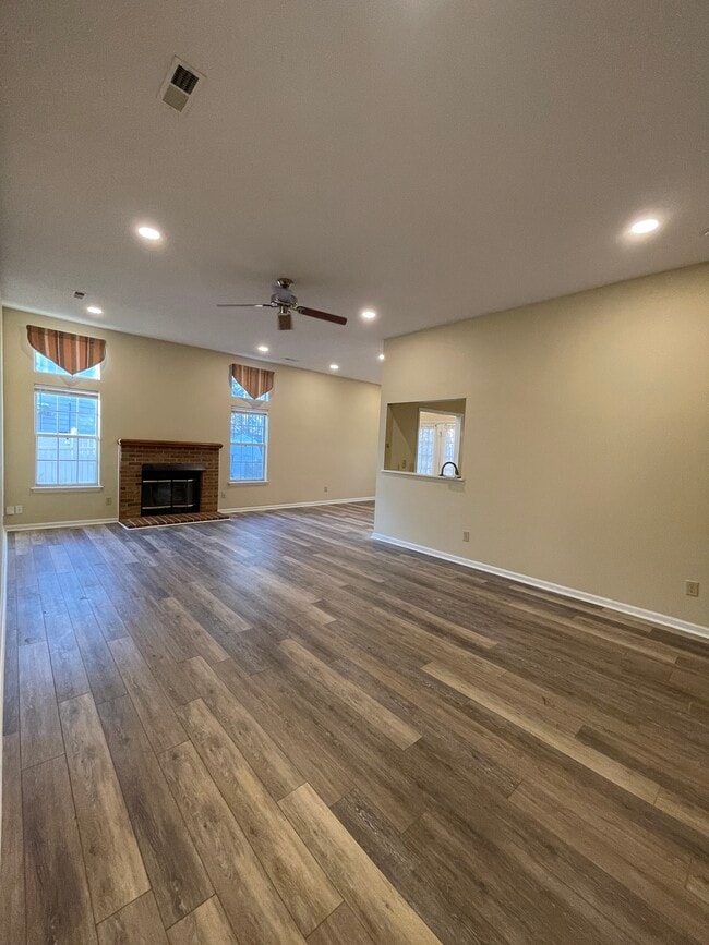 Building Photo - 8601 Findon Pl