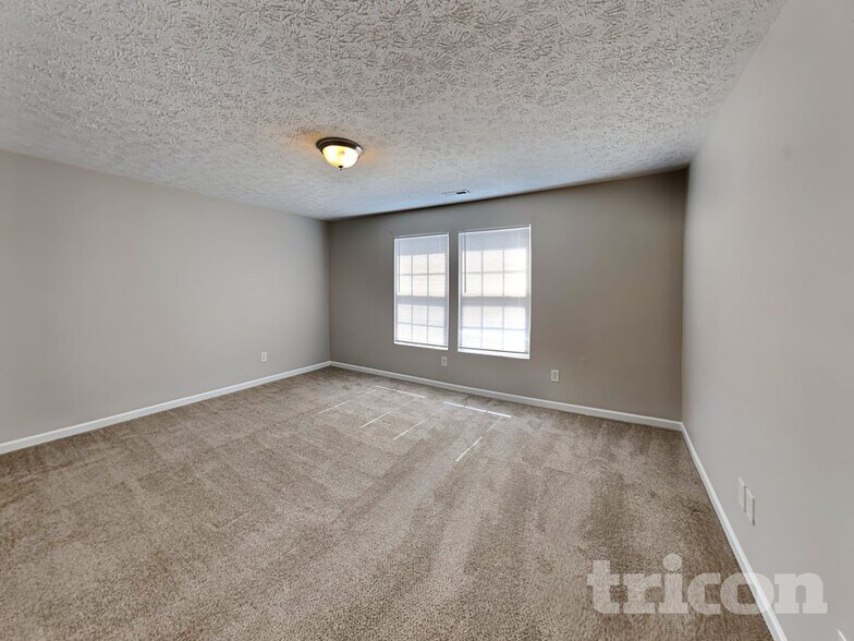 Building Photo - 1024 Tradewinds Dr