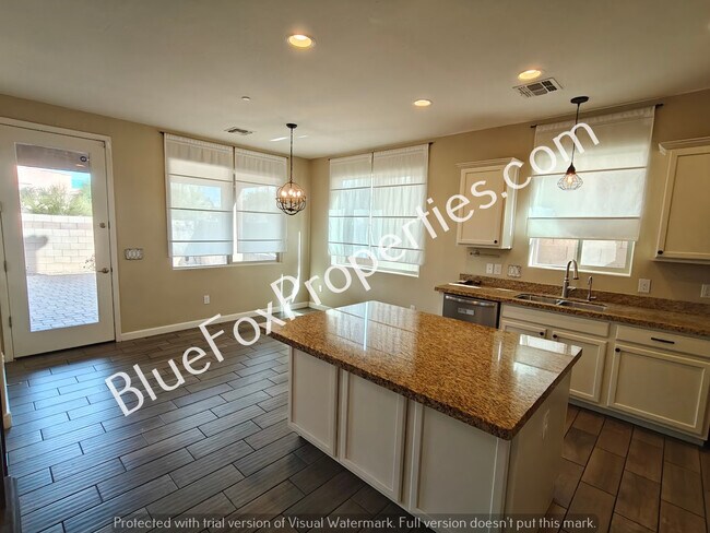 Building Photo - 8545 N Gaetano Loop