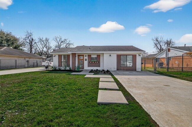 Building Photo - 1222 Wardmont St