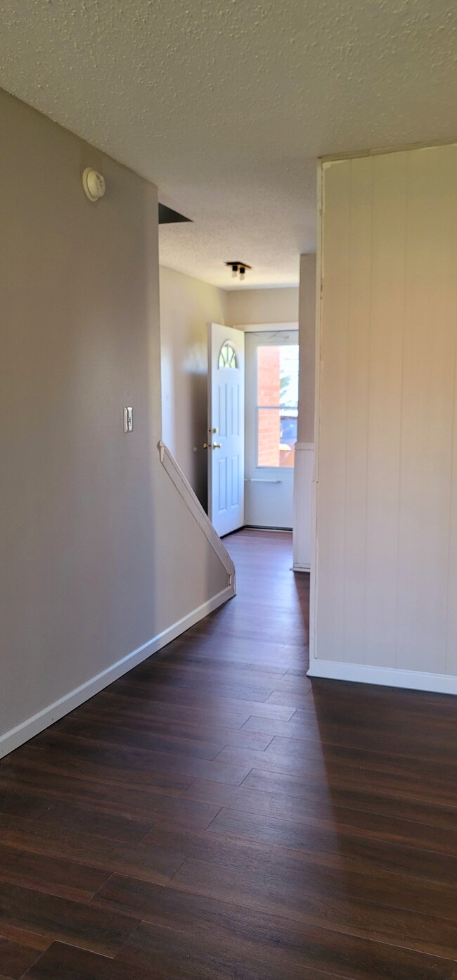entrance to living room - 1371 Monomoy St