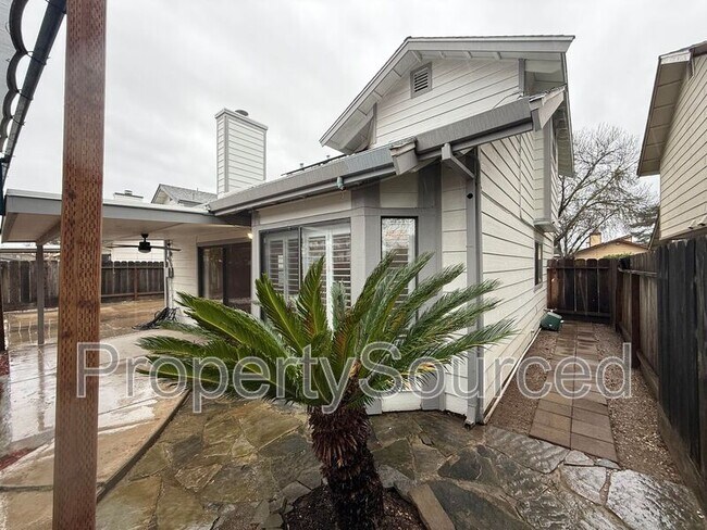 Building Photo - 428 Phoenix Ave