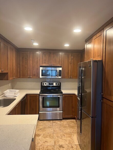 Kitchen 2 - 5645 Friars Rd