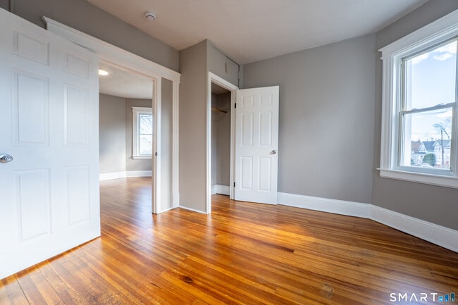 Building Photo - 62-64-64 James St