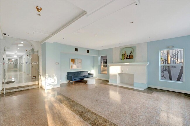 Building Photo - 1342 Drexel Ave