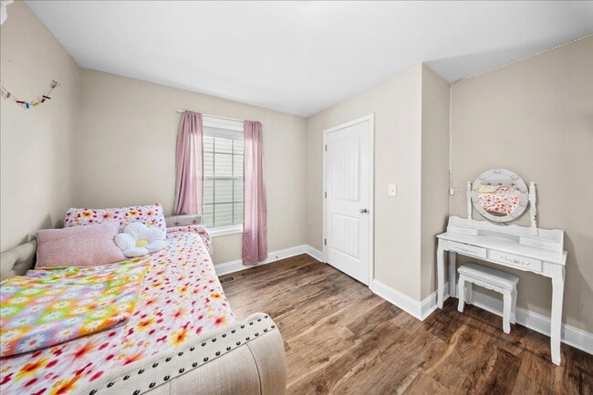 Building Photo - Pristine 3 Bed 2 Bath Home in Dalton