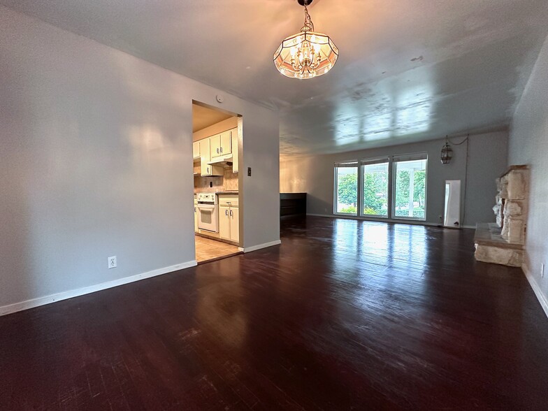 Dinner room & Living room - 730 East 2780 North
