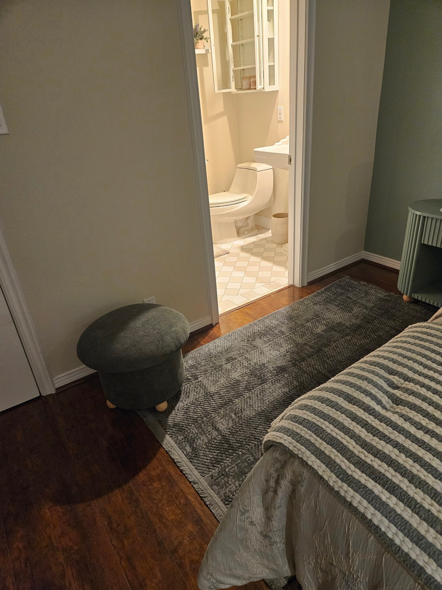2nd Bedroom Bath - 222 7th St