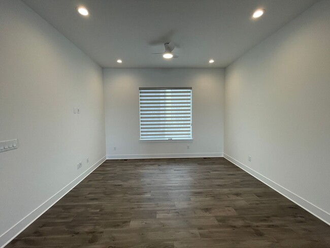 Building Photo - Brand New 2025 Condo – Modern Luxury Just ...