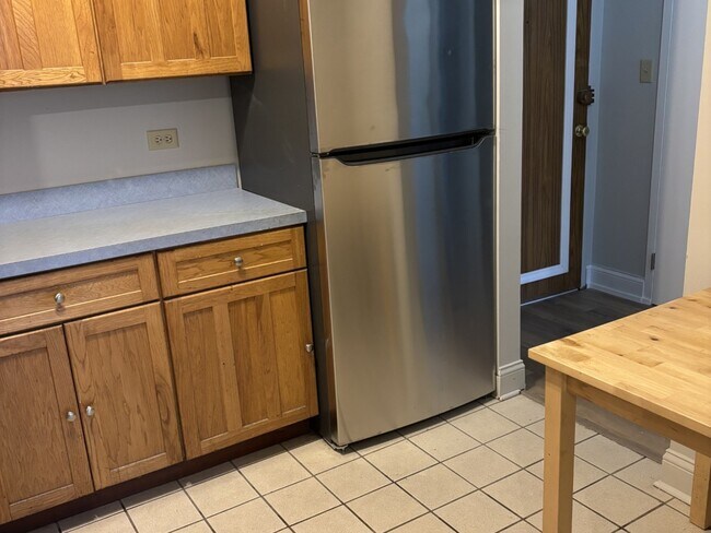 Building Photo - 9074 W Terrace Dr