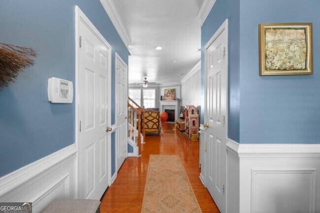 Building Photo - 605 Lofty Ln