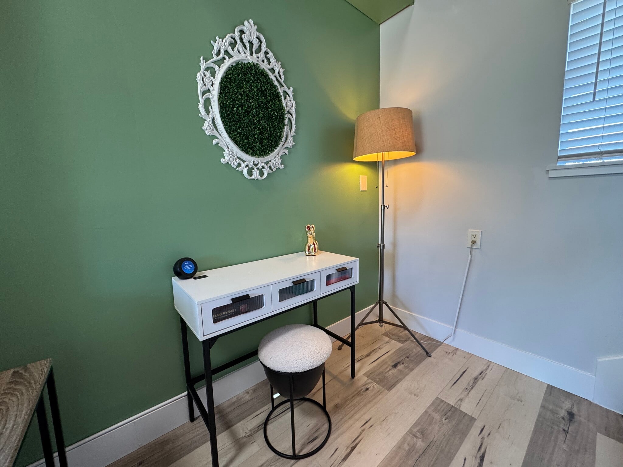 Building Photo - 22120 Rolling Ridge Dr