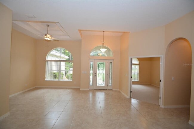 Building Photo - 24 Edgely Ln