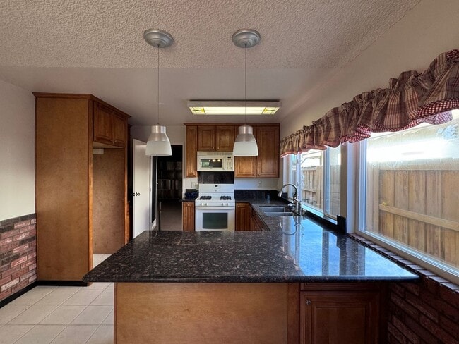 Building Photo - 13341 Aldrin Ave