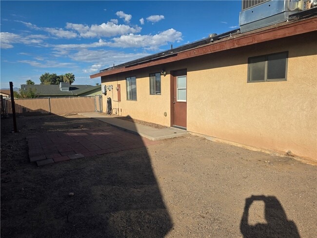 Building Photo - 4339 Chorro Dr