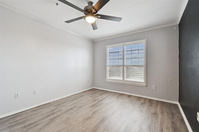 Building Photo - 5000 Culbreath Key Way