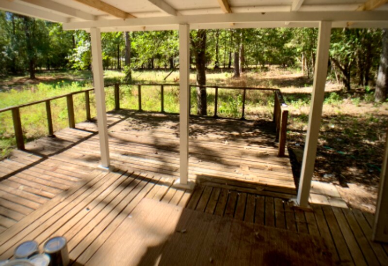 Building Photo - 353 Camelot Dr