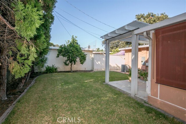 Building Photo - 2661 Marber Ave