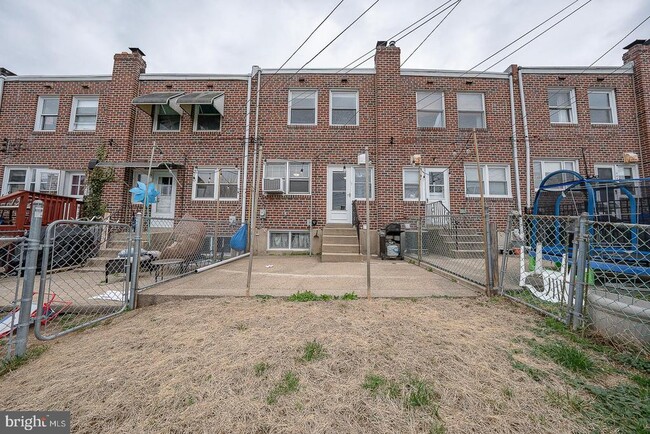 Building Photo - 130 Ivy Ct