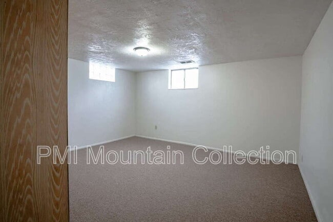 Building Photo - 536 S 100 W