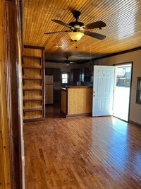 Building Photo - 3113 A,B,C