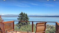 Building Photo - Cozy MIL with water views Camano Island with loft
