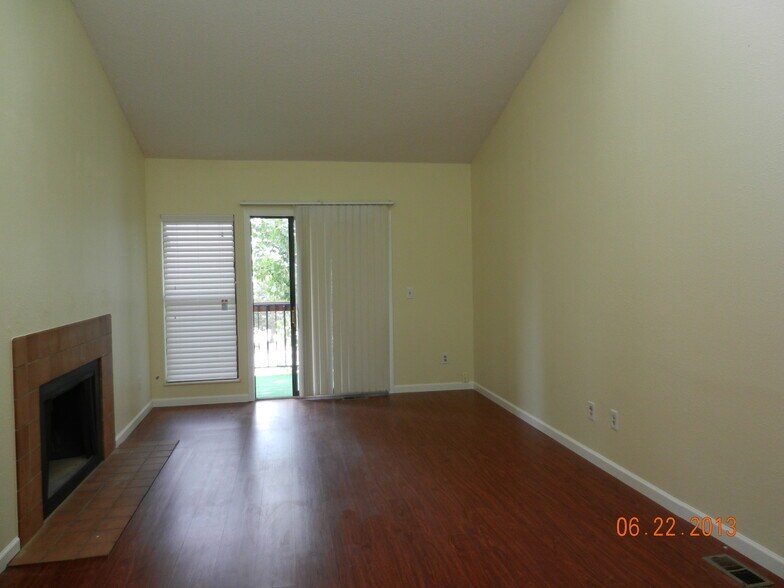 Primary Photo - 2760 W 86th Ave