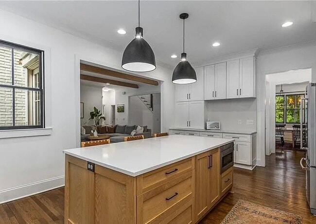 Building Photo - 2571 Temple Johnson Rd SW