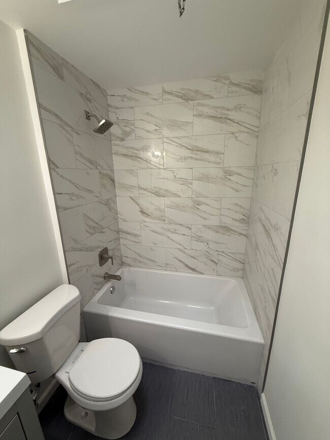 Building Photo - 3 bedroom rental in Olney Section of Philadelphia