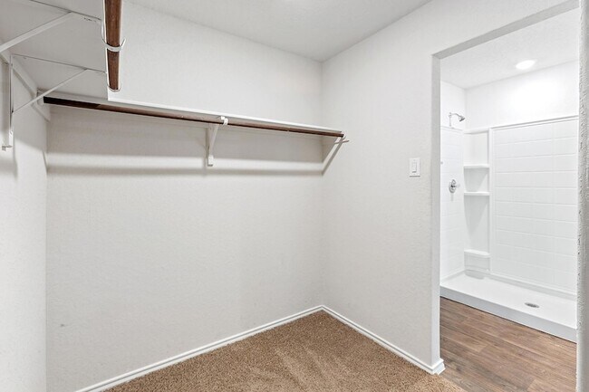 Building Photo - 115 Snapdragon Ln