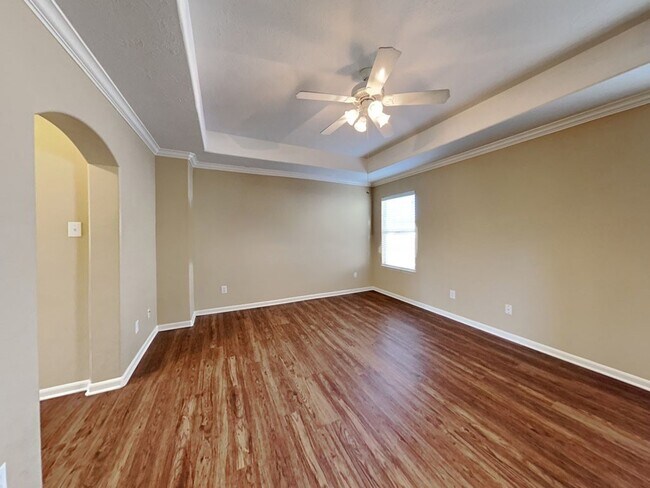 Building Photo - 12403 Fort Dupont Ln