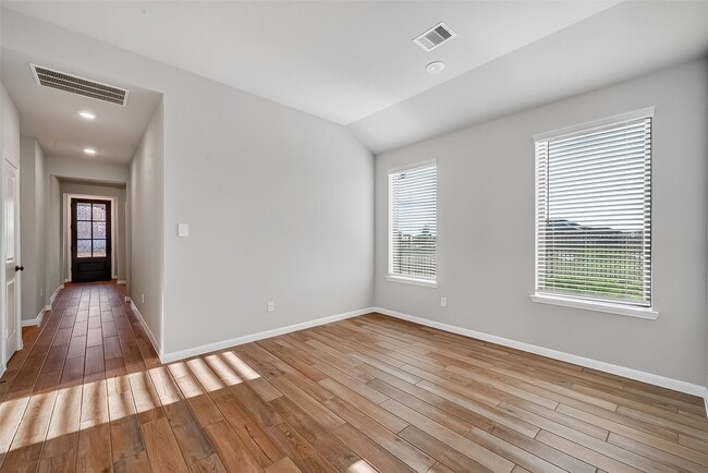 Building Photo - 27306 Ky Cv Ct