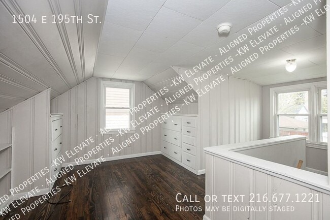 Building Photo - 1504 E 195th St