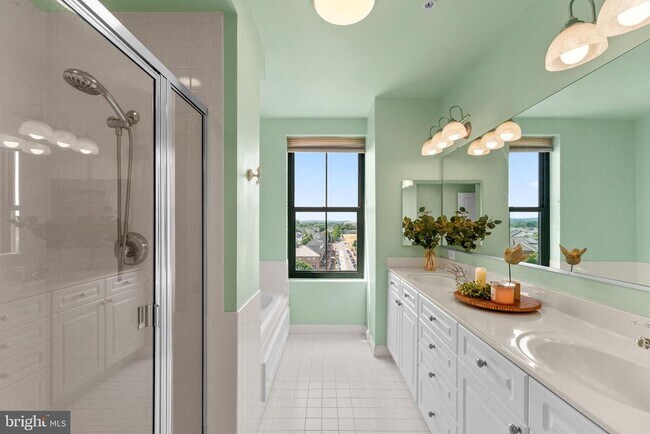 Building Photo - 485 Harbor Side St