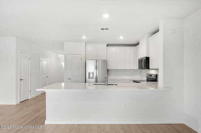 Building Photo - 9734 Venetian Sq