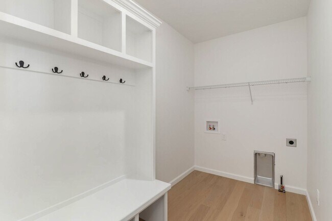 Building Photo - 2503 Treeline Drive