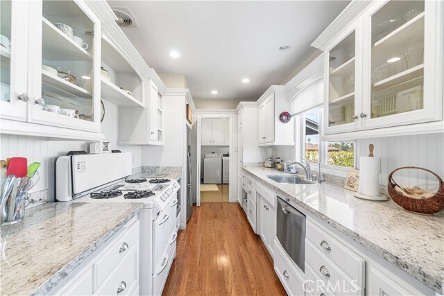 Building Photo - 29312 S Highmore Ave