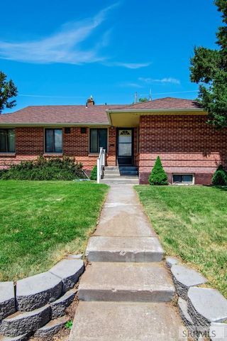 Building Photo - 680 Lincoln Dr