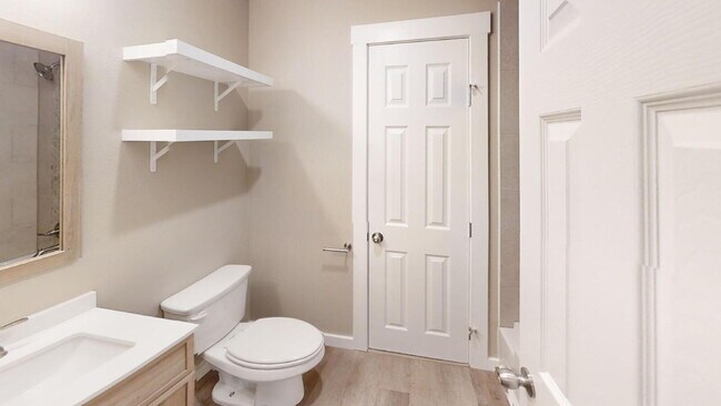 Building Photo - Fully Remodeled & Ready to Rent – Modern Comfort Awaits in Killeen, TX!