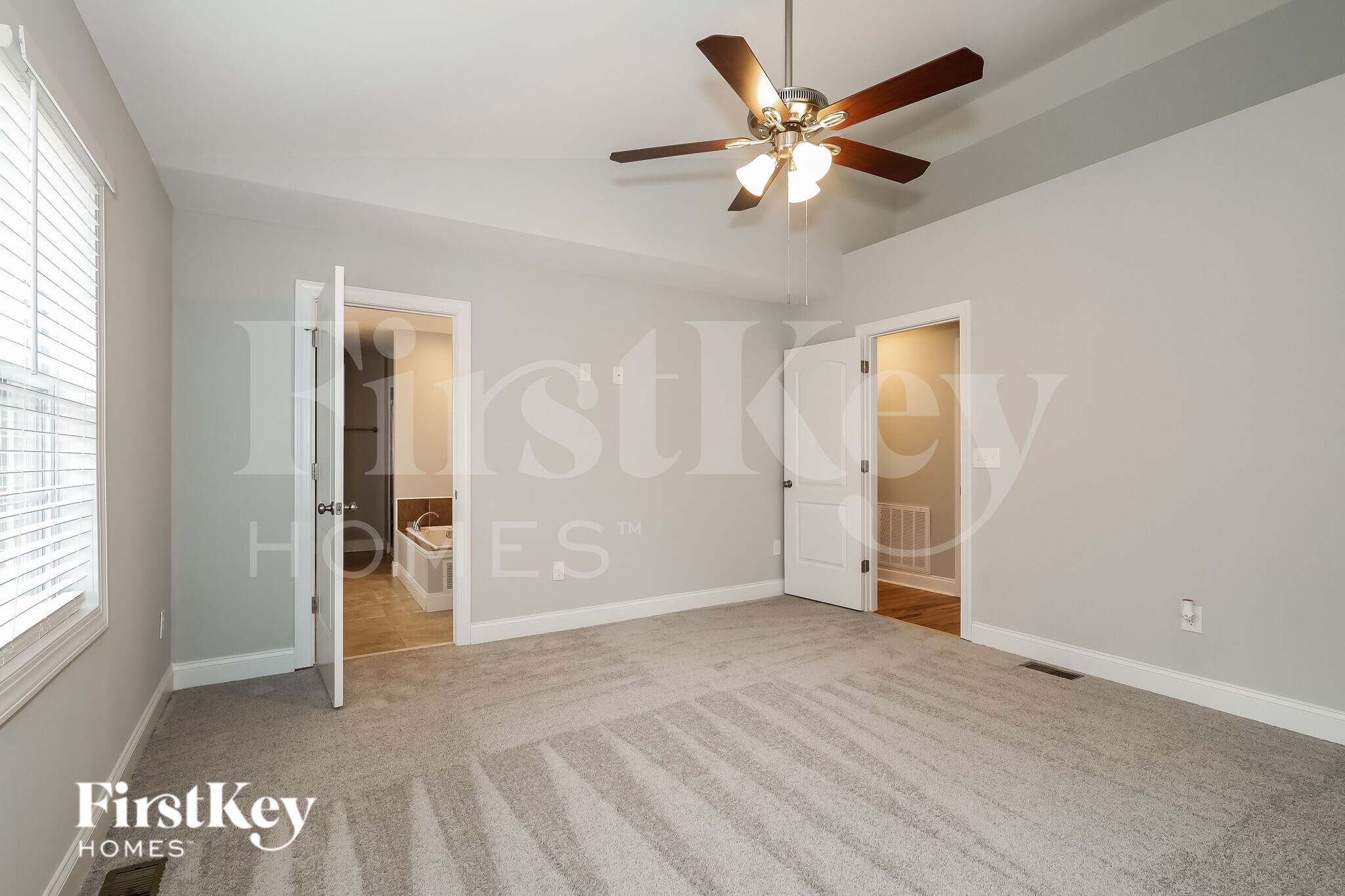 Building Photo - 7761 Sarah Dr