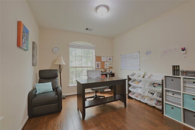 Building Photo - 17203 Fable Springs Ln