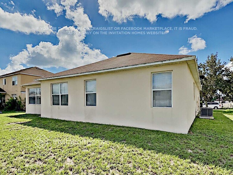 Building Photo - 3048 Tobago Ave