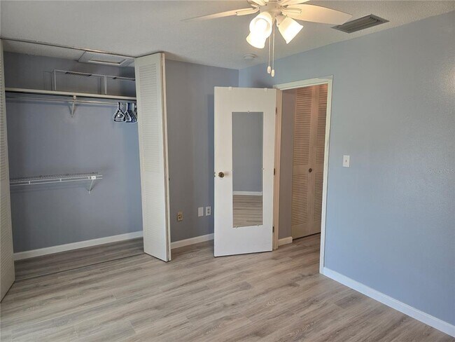 Building Photo - 2700 Bayshore Blvd