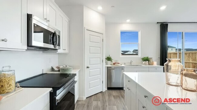 Building Photo - 3125 Riverwood Pk Dr