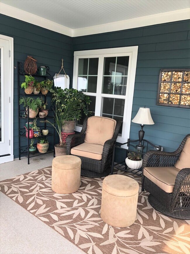 Building Photo - Incredible location in Briar Chapel for this stunning 3 / 4 bedroom home - furnished option avail...