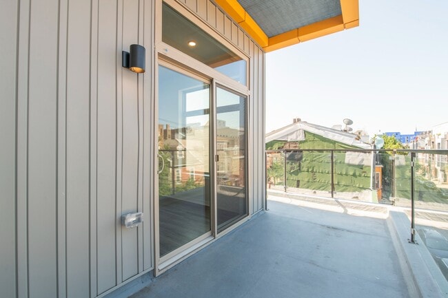 Building Photo - 1143 N 3rd St