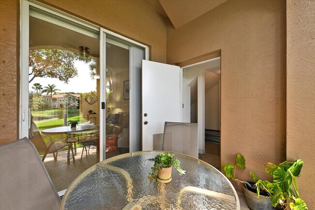 Building Photo - 4870 Bonsai Cir