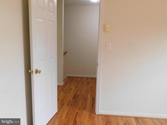 Building Photo - 112 Waterford Ln
