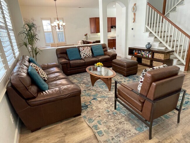 Building Photo - 1661 Sawtooth Trail